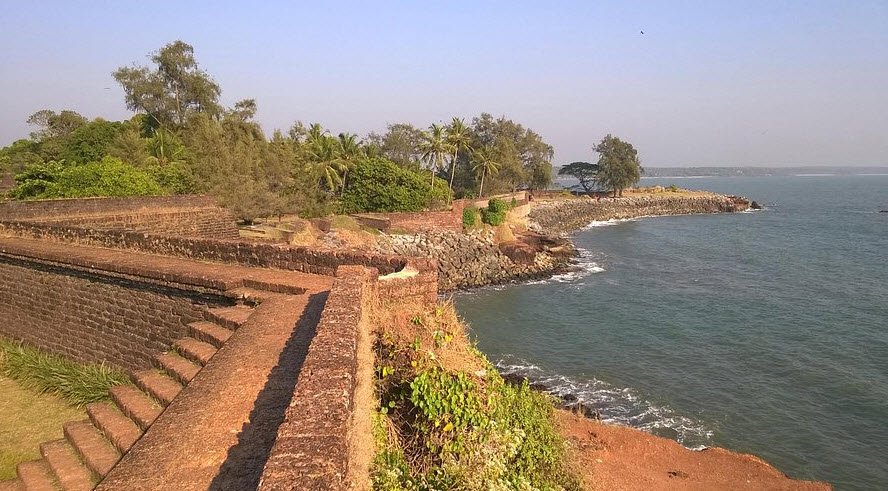 St. Angelo Fort / Kannur Fort or Kannur Kotta, Kannur, Kerala - Vushii.com